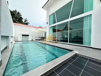 Pool Villa for Sale in South Pattaya - Haus - Южная Паттайя - 