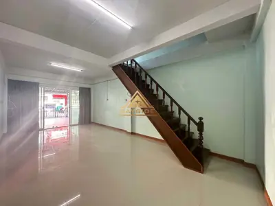 Townhouse 1 Storey for Sale at Soi Nern Phlap Wan - Haus - Noen Phlap Whan - 