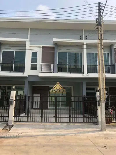 Supalai Bella Village Pornprapanimit Road 3 Beds 2 Baths Urgent SALE - Reihenhaus - Siam Country Club - 