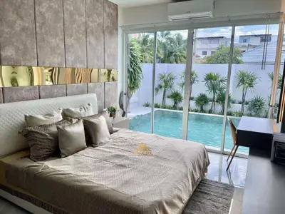 บ้านใกล้หาดจอมเทียน 4-5 ห้องนอน 5-6 ห้องน้ำสำหรับขาย - บ้าน - Jomtien - 