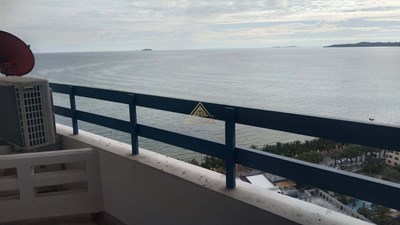 Jomtien Plaza Condotel SALE 2 bed - Condominium - Na Kluea - 