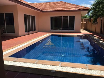 Tripple House in Huai Yai For Sale - Haus - Huai Yai - 