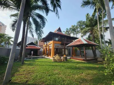 Thai Style Villa Pratumnak Pets Friendly 3 Beds 4 Baths for RENT - House - Pratumnak - 