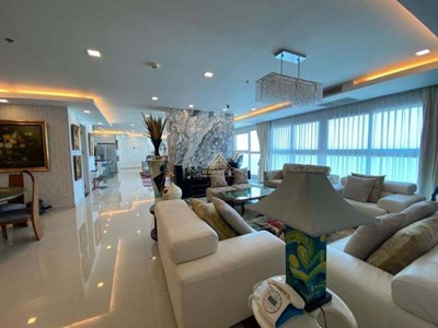 PENTHOUSE  For Sale 244 sqm.  - Haus - Pattaya - 