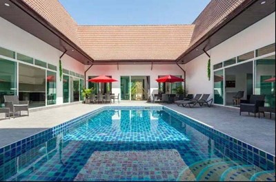 HOT SALE Pool Villa 6 Bedrooms in Land 1 Rai at Huai Yai - Haus - Huai Yai - 