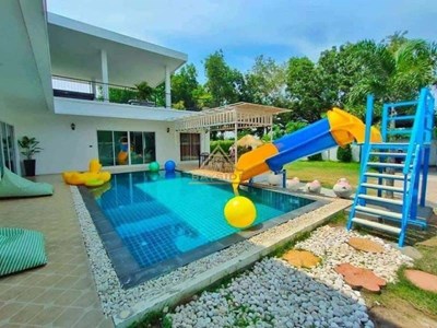 Pool Villa House SALE Talad Nam 4 Phark - Haus - Huai Yai - 