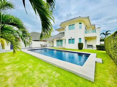 Pool villa 4 Bedrooms for SALE and RENT Pattaya Nong Pla Lai - Haus -  - 