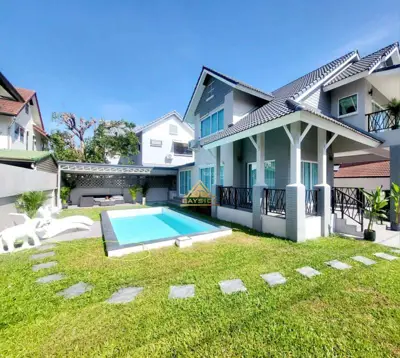 Beautiful 5 Beds 6 Baths Pool Villa House in Central Park 4 for SALE - Haus - Toongklom-Talman - 