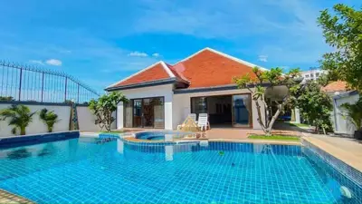 Pool Villa Near Jomtien Beach 4 Beds 4 Baths for RENT - House - Jomtien - 